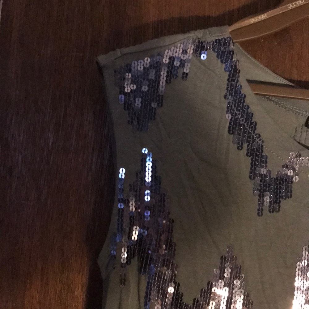 Sequined Top - Picture 3 of 3